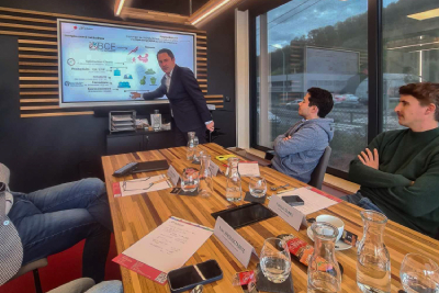 Échange autour de l’IA avec Maxime PREVOT, Yvan VEROUGSTRAETE,... et les experts d’E-net Business