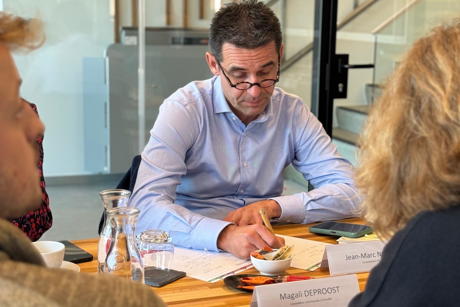 Jean-Marc NOLLET en atelier d'échange sur L'IA chez E-net Business
