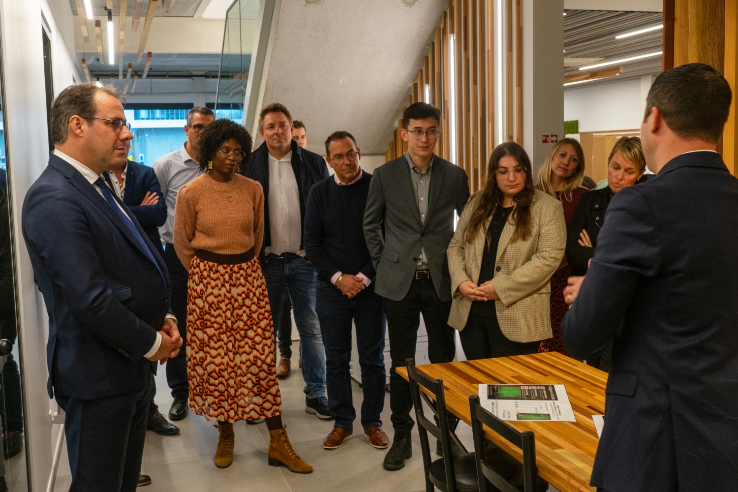 Lancement, chez E-net, de la Semaine mondiale de l'entrepreneuriat en Belgique avec David Clarinval et des entrepreneurs de talent.